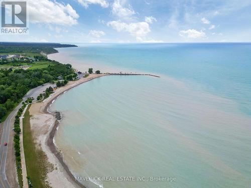 181 Picton Street W, Goderich (Goderich (Town)), ON - Outdoor With Body Of Water With View