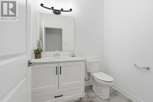 64 Basil Crescent, Middlesex Centre (Ilderton), ON - Indoor Photo Showing Bathroom