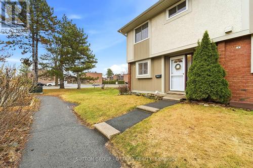 3907E OLD RICHMOND ROAD  Ottawa, ON K2H 8T8