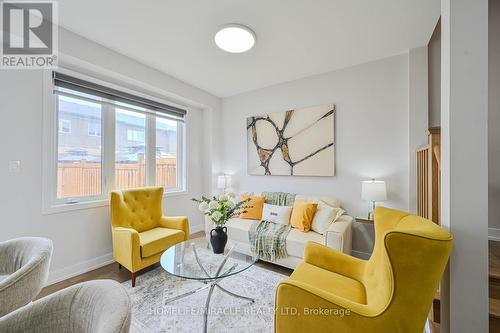 29 TURNBERRY LANE  Barrie, ON L9J 0M8