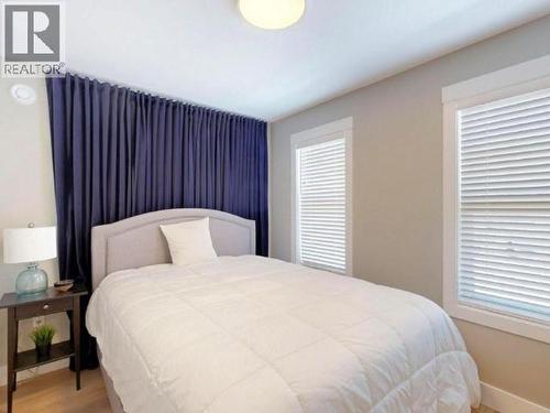 4511 Manson Ave, Powell River, BC - Indoor Photo Showing Bedroom