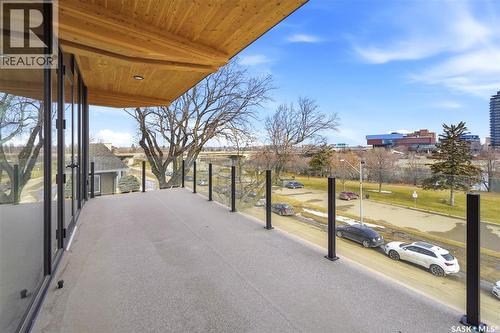 301 212 Saskatchewan Crescent, Saskatoon, SK - Outdoor