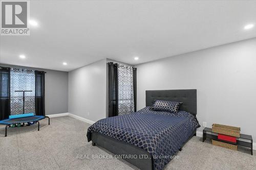 3 - 481 Beechwood Drive, Waterloo, ON - Indoor Photo Showing Bedroom