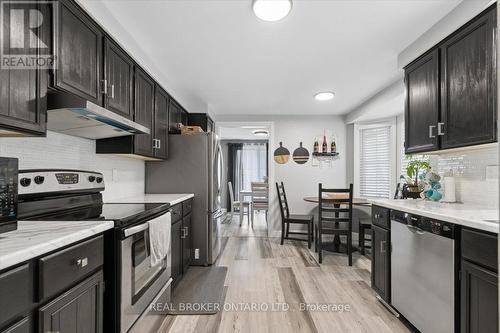 3 - 481 Beechwood Drive, Waterloo, ON - Indoor Photo Showing Kitchen