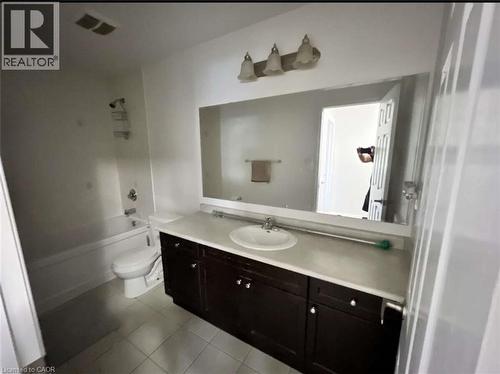 450 Cavanagh Lane, Milton, ON - Indoor Photo Showing Bathroom