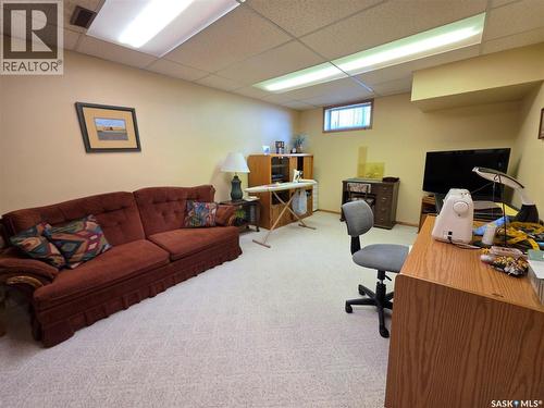 464 Macdonald Drive, Swift Current, SK - Indoor Photo Showing Basement