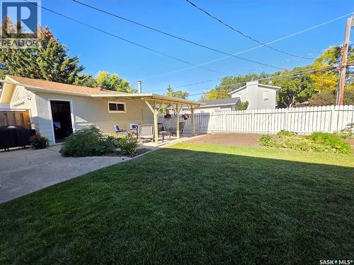 464 Macdonald Drive, Swift Current, SK - Outdoor