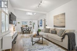 60 HAIG AVENUE Toronto, ON M1N 2W1