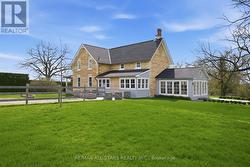 13342 WARDEN AVENUE Whitchurch-Stouffville, ON L4A 7X8