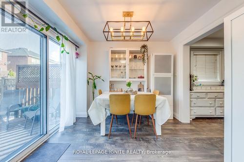 5637 Evelyn Lane, Burlington, ON - Indoor Photo Showing Other Room