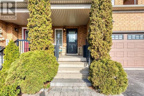 5637 Evelyn Lane, Burlington, ON - Outdoor
