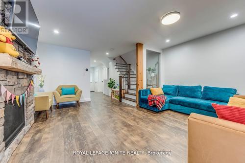 5637 Evelyn Lane, Burlington, ON - Indoor Photo Showing Living Room With Fireplace