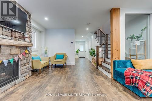 5637 Evelyn Lane, Burlington, ON - Indoor Photo Showing Living Room With Fireplace