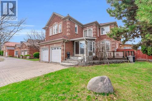 3211 Bloomfield Drive, Mississauga, ON - Outdoor With Facade