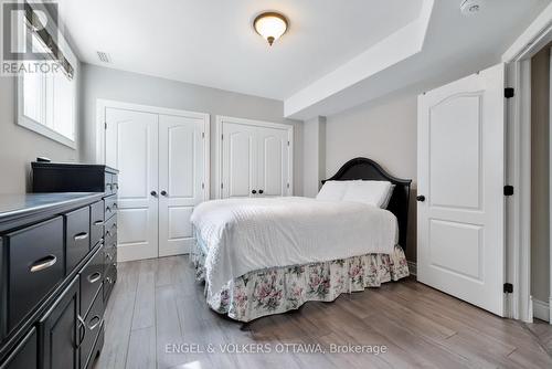 453 Rahul Crescent, Ottawa, ON - Indoor Photo Showing Bedroom