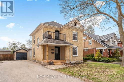 742 VINE STREET  Cambridge, ON N3H 2Z3