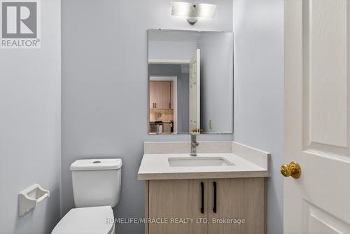 32 - 36 Champlain Crescent, Peterborough, ON - Indoor Photo Showing Bathroom