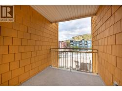 Covered deck access from primary bedroom - 
