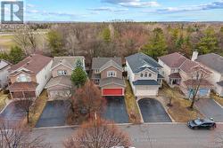 42 NORTOBA CRESCENT  Ottawa, ON K2T 1H5