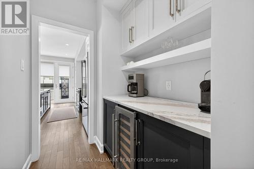 30 Telmon Street, Ottawa, ON - Indoor Photo Showing Kitchen