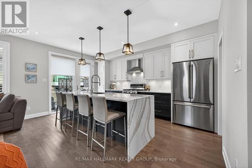 30 Telmon Street, Ottawa, ON - Indoor Photo Showing Kitchen With Upgraded Kitchen