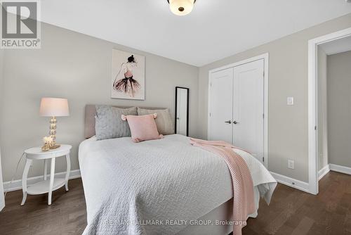 30 Telmon Street, Ottawa, ON - Indoor Photo Showing Bedroom