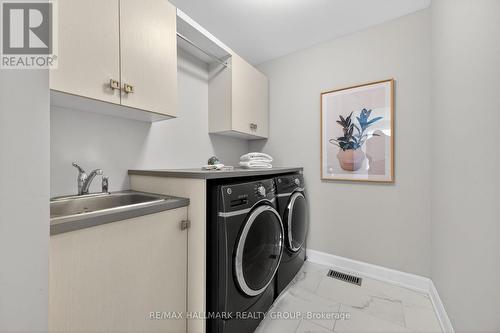 30 Telmon Street, Ottawa, ON - Indoor Photo Showing Laundry Room