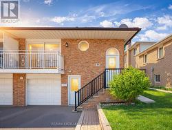 44 FALLWAY ROAD Brampton, ON L6V 3H2