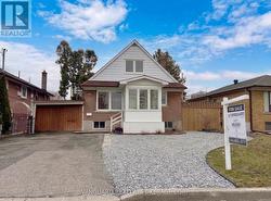 69 JOYCE PARKWAY Toronto, ON M6B 2T3