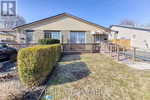 231 Heritage Drive, Kitchener, ON - Outdoor With Deck Patio Veranda