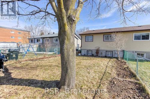 231 Heritage Drive, Kitchener, ON - Outdoor