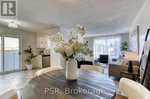 231 Heritage Drive, Kitchener, ON - Indoor