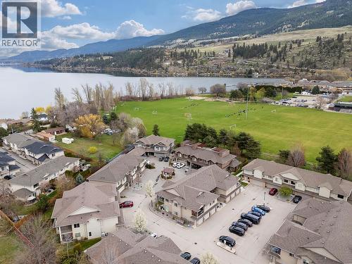 3350 Woodsdale Road Unit# 401  Lake Country, BC V4V 2R7