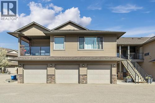 3350 Woodsdale Road Unit# 401  Lake Country, BC V4V 2R7