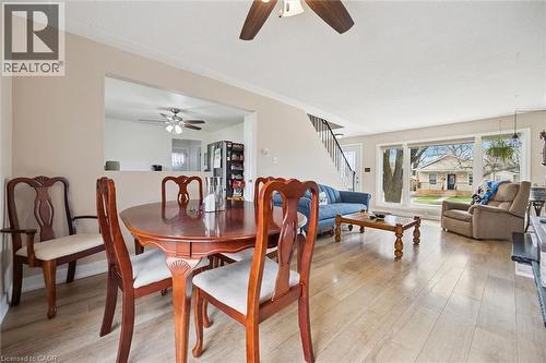 18 Close Avenue, Cambridge, ON - Indoor Photo Showing Dining Room