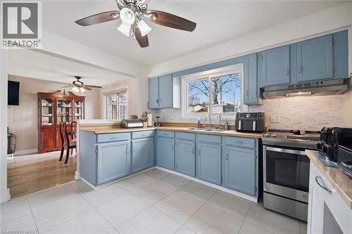 18 Close Avenue, Cambridge, ON - Indoor Photo Showing Kitchen With Double Sink