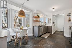 3 - 106 WOODLAWN ROAD E Guelph (Victoria North), ON N1E 1B7