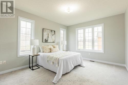 2 Titan Trail, Markham, ON - Indoor Photo Showing Bedroom