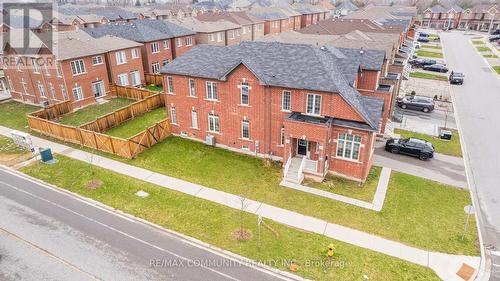 2 Titan Trail, Markham, ON - Outdoor