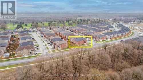 2 Titan Trail, Markham, ON - Outdoor With View
