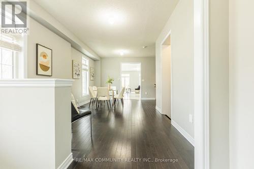 2 Titan Trail, Markham, ON - Indoor Photo Showing Other Room