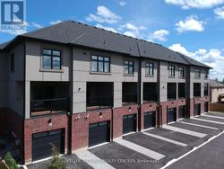 450 VETERANS DRIVE Barrie, ON L4N 6A6