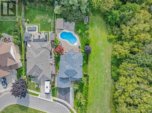 973 Mountview Court, Oshawa (Pinecrest), ON - Outdoor With In Ground Pool With View
