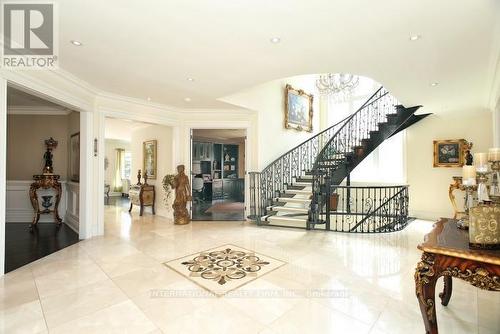 7 Elderwood Drive, Richmond Hill, ON - Indoor
