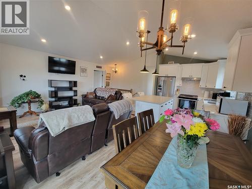 214 1St Avenue W, Maidstone, SK - Indoor Photo Showing Dining Room