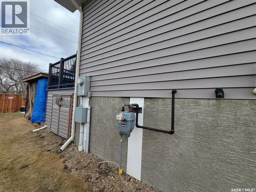 214 1St Avenue W, Maidstone, SK - Outdoor