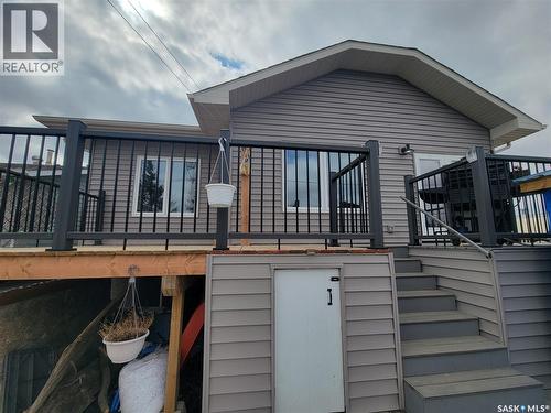 214 1St Avenue W, Maidstone, SK - Outdoor With Deck Patio Veranda
