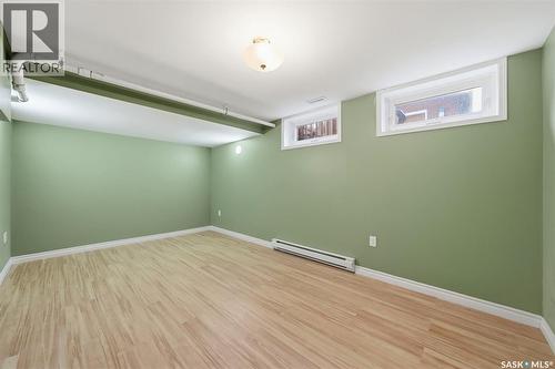 428 6Th Street E, Saskatoon, SK - Indoor Photo Showing Other Room
