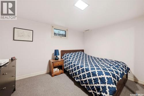 428 6Th Street E, Saskatoon, SK - Indoor Photo Showing Bedroom