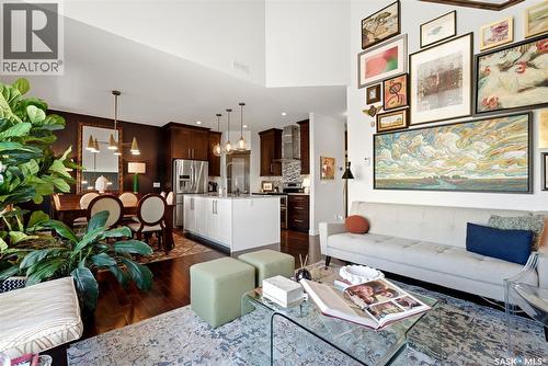 4757 Skinner Crescent, Regina, SK - Indoor Photo Showing Living Room